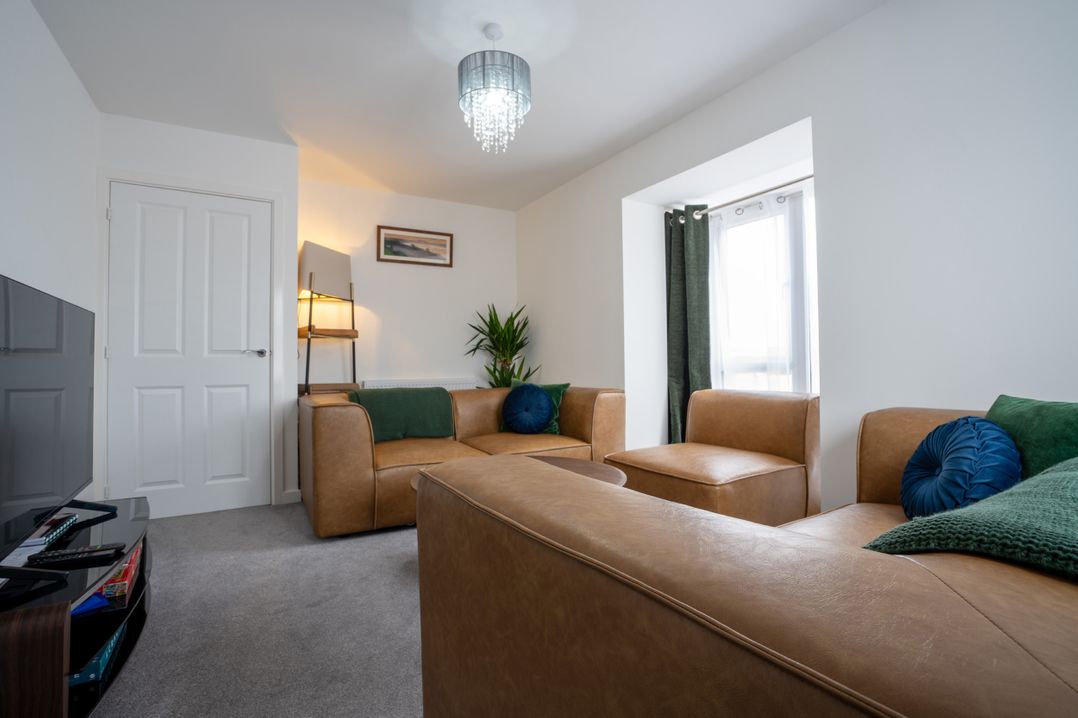 Peak Avenue Retreat