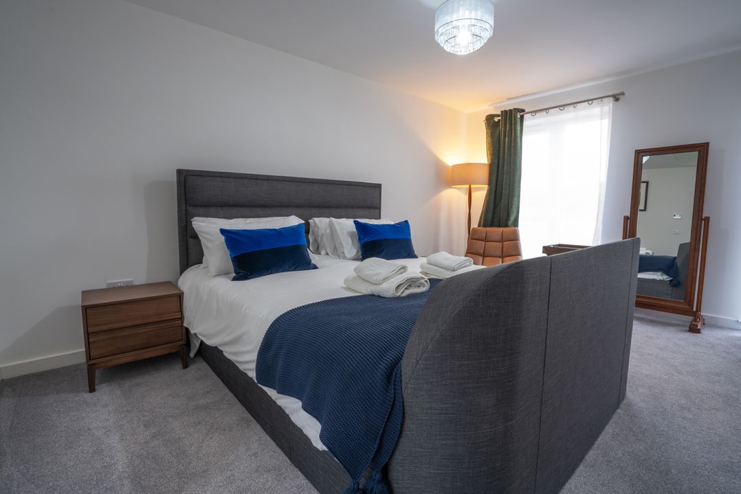 Peak Avenue Retreat