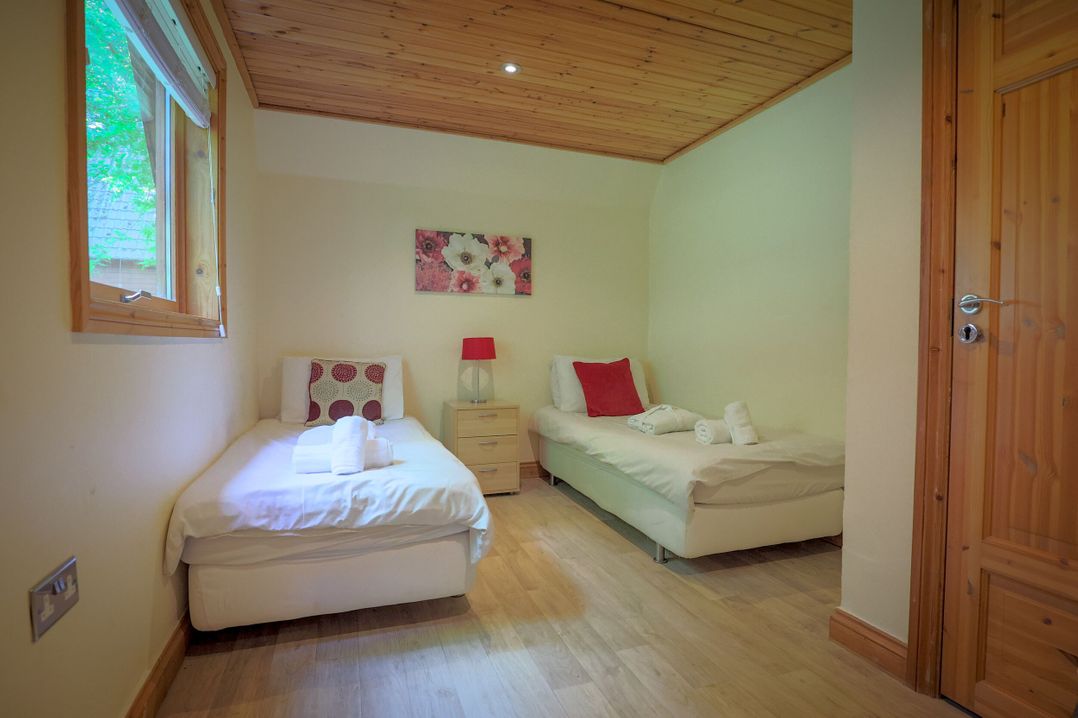 Lodge 68 - Fern Gully