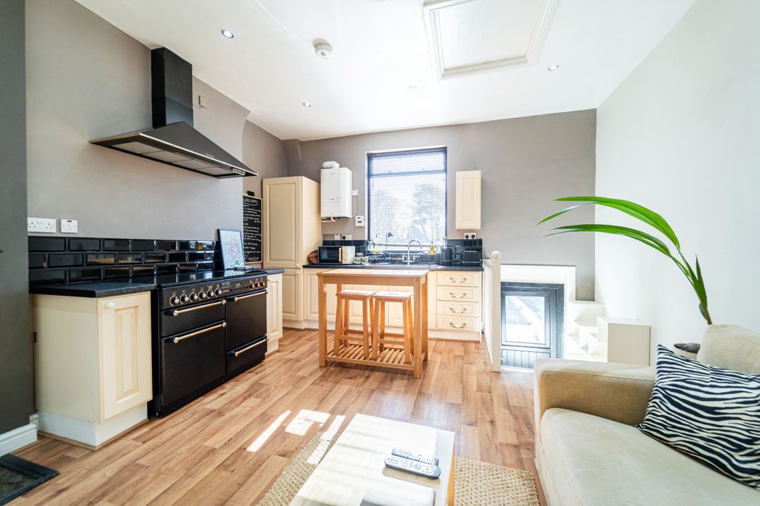 The Penthouse at 31A