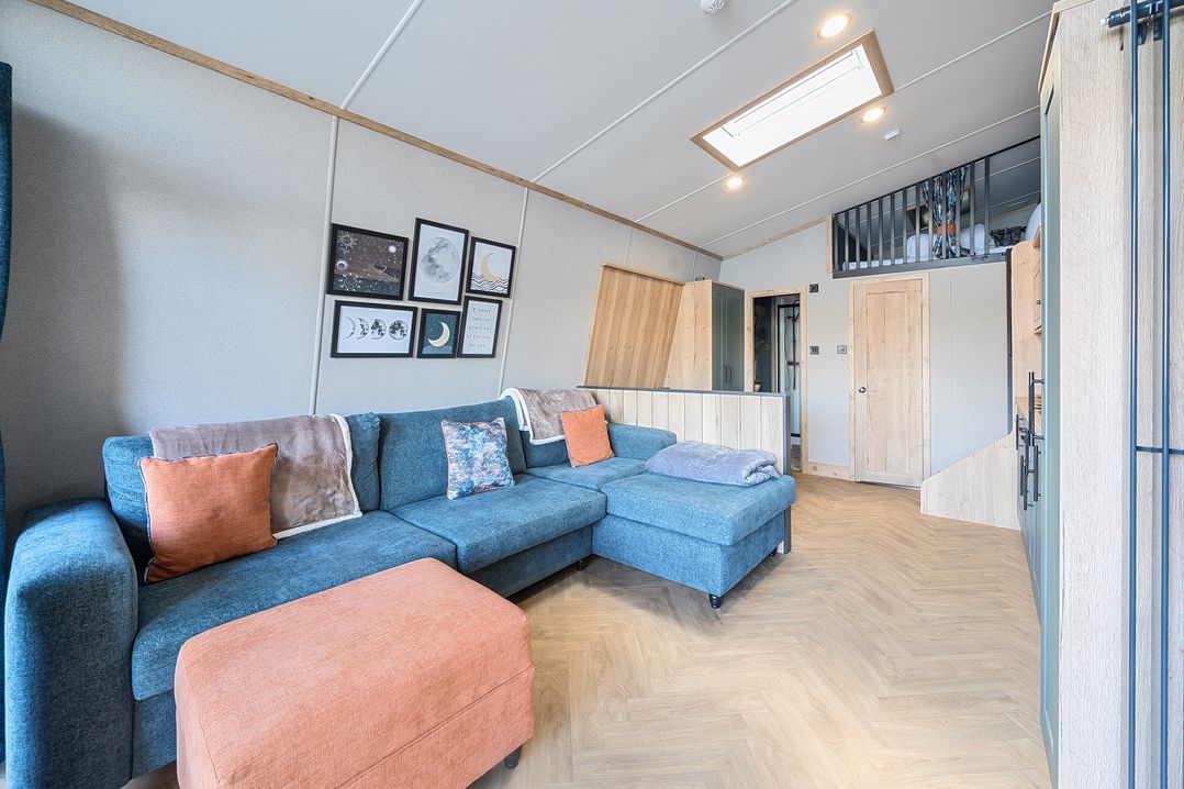 Starlight Skylight - Billing Aquadrome