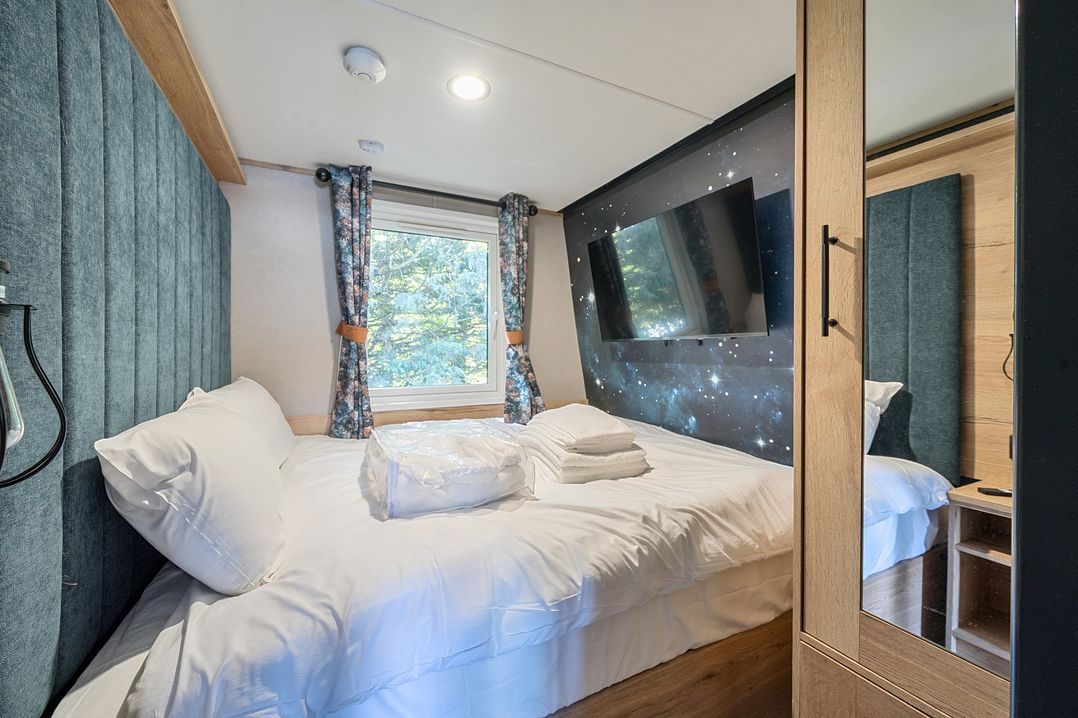 Starlight Skylight - Billing Aquadrome