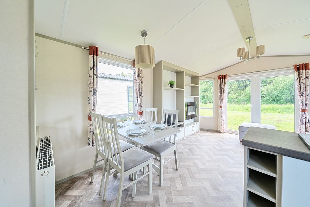 Island Breeze - Hayling Island
