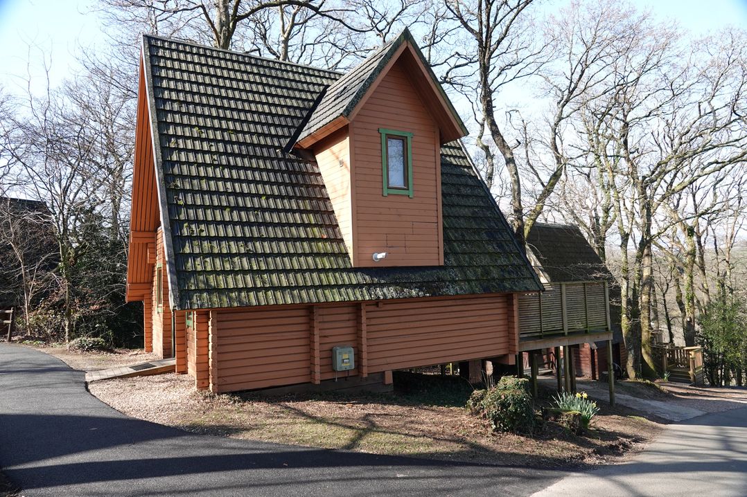 Acorn Lodge