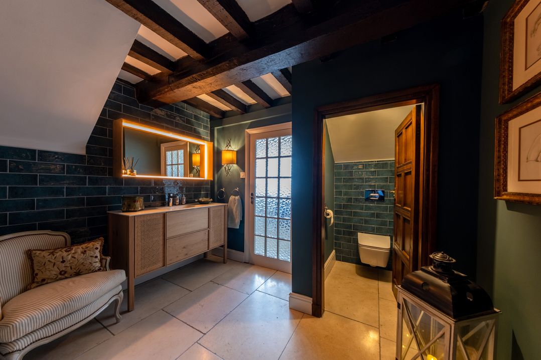 Hall O'Coole