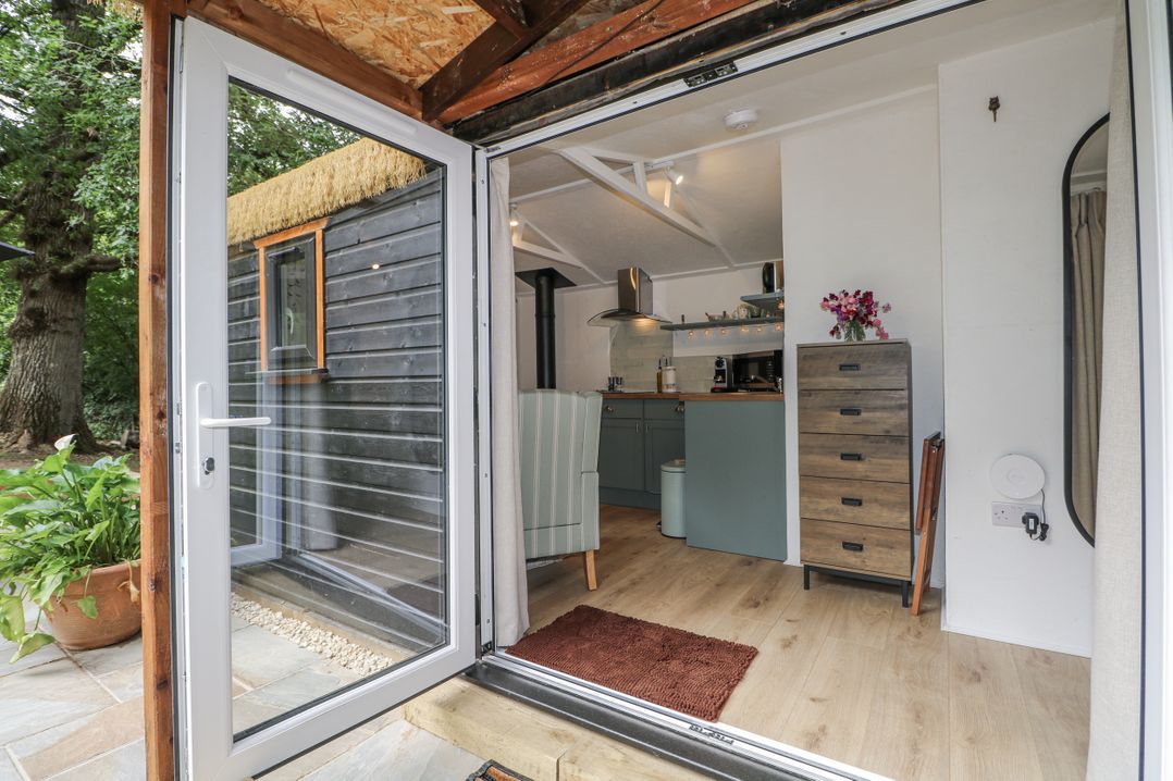 Charltons Hollow Cabin