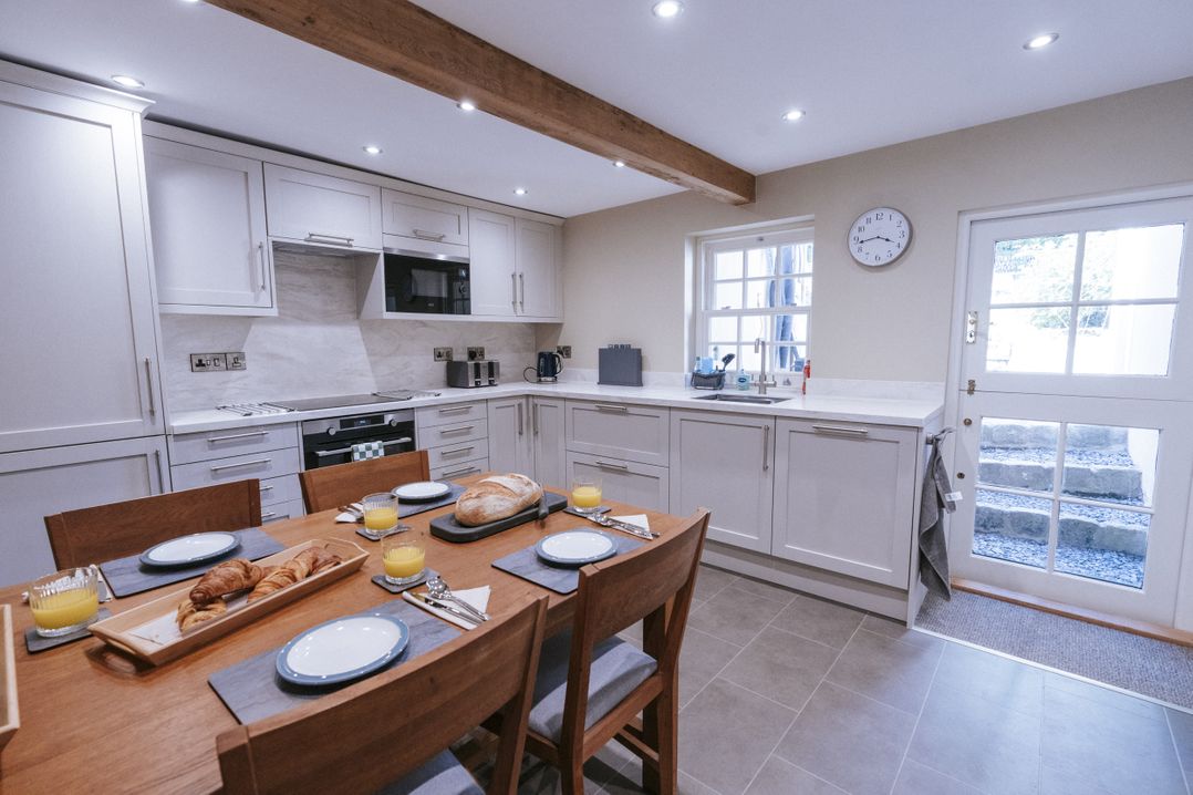 Bluck's cottage