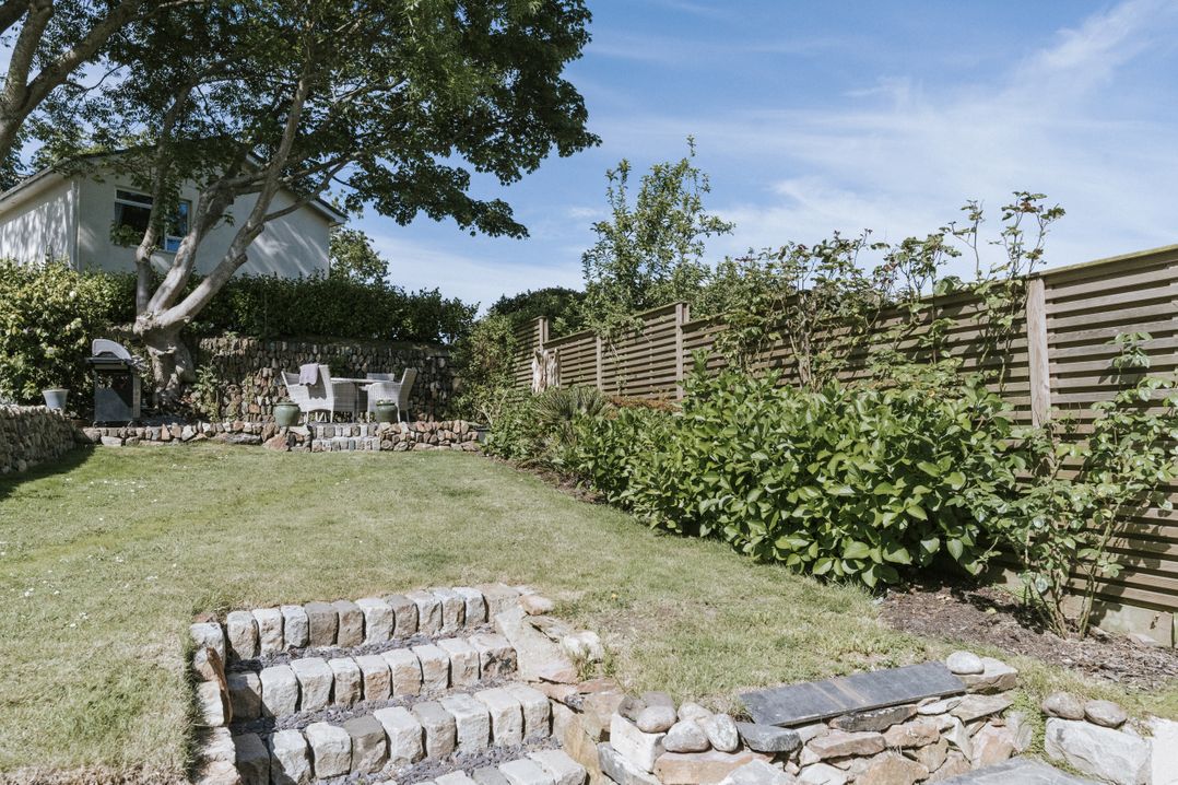 Bluck's cottage