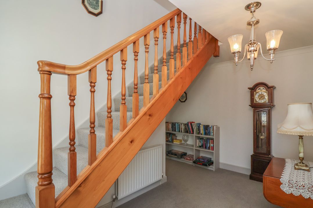 Leafield Cottage