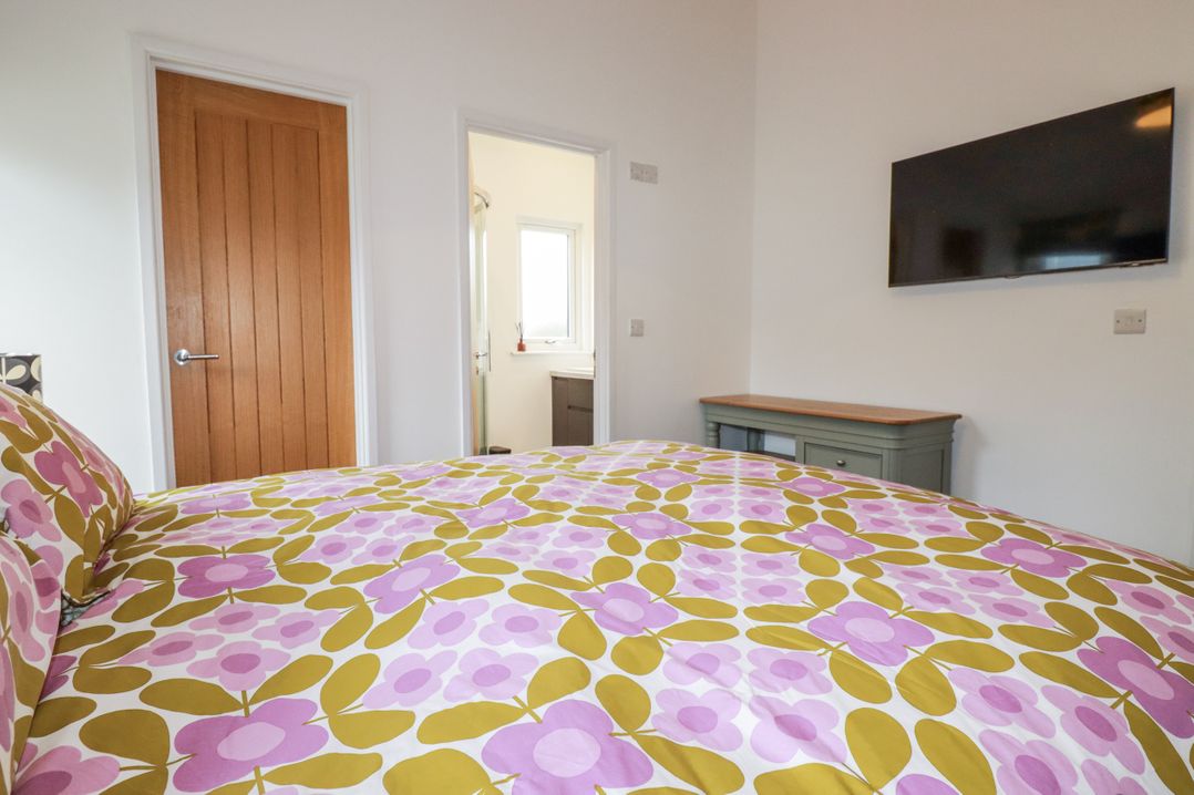 Minack Lodge