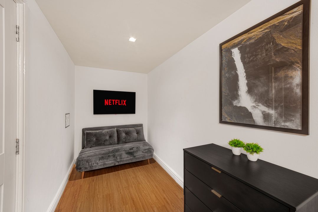 Central Vista Retreat