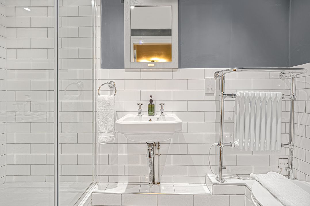 Central Vista Retreat