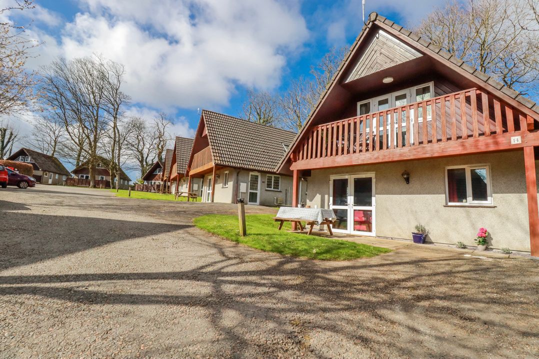 Mayfly Lodge