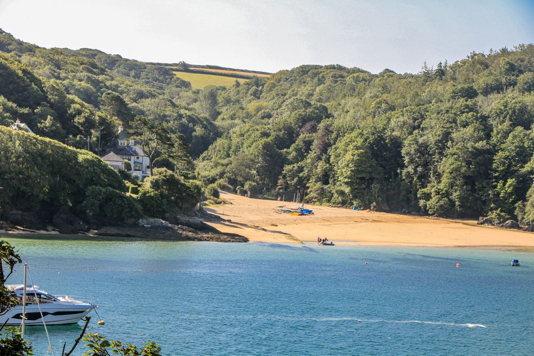 Shipwrights, 11 Coronation Road