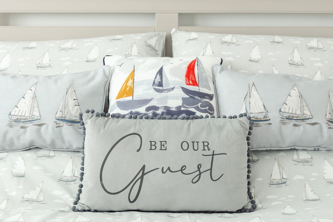 Wee Jules By The Sea