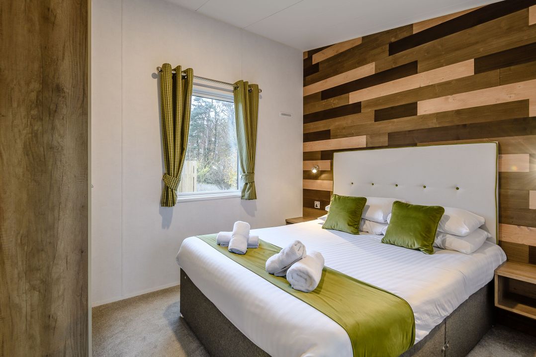 The Kinder Spa (Pet)