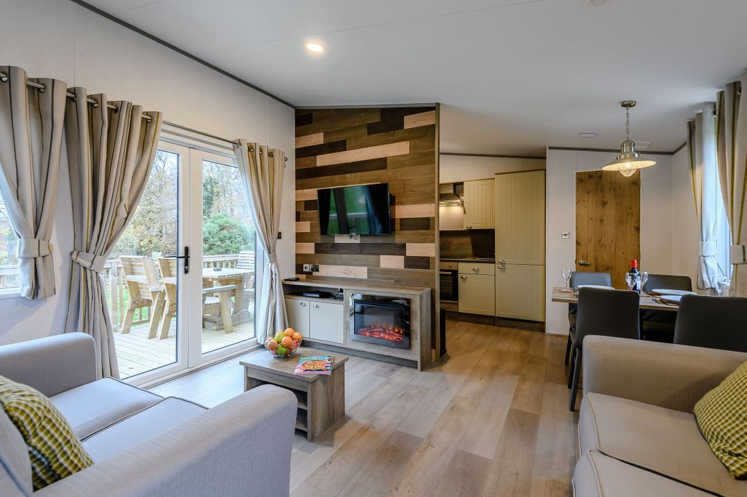 The Kinder Spa (Pet)