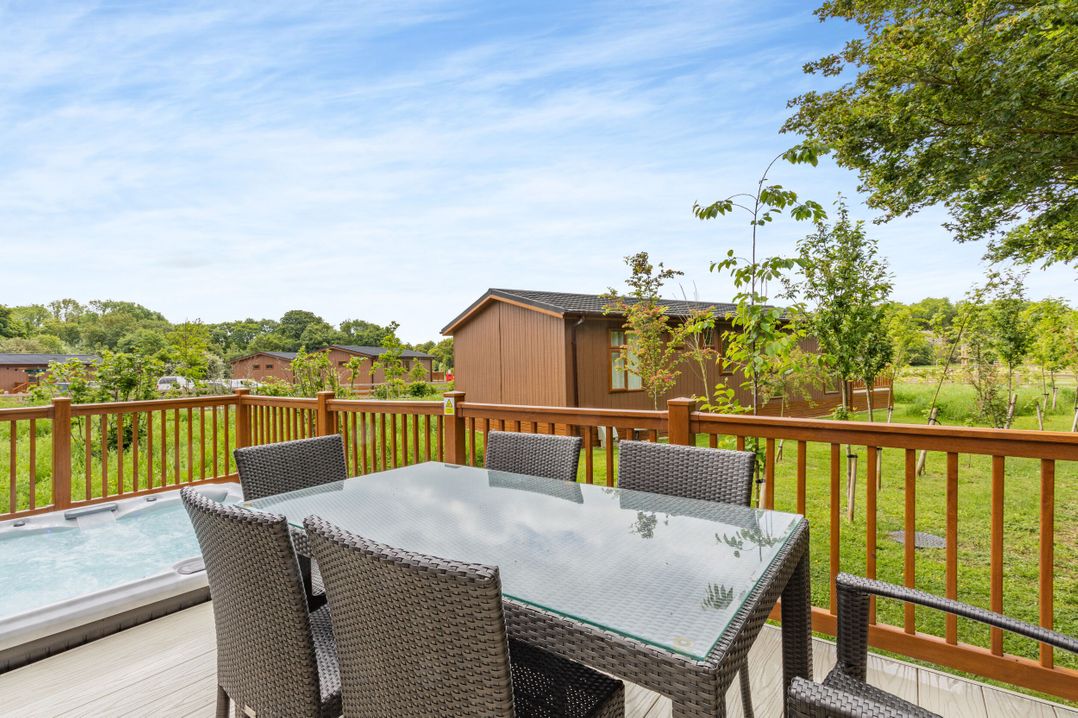 The Nassington (Pet)