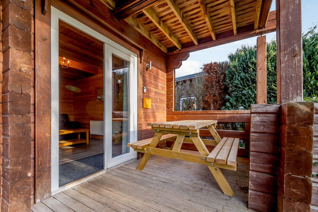 Birch Waterside Spa (Pet)