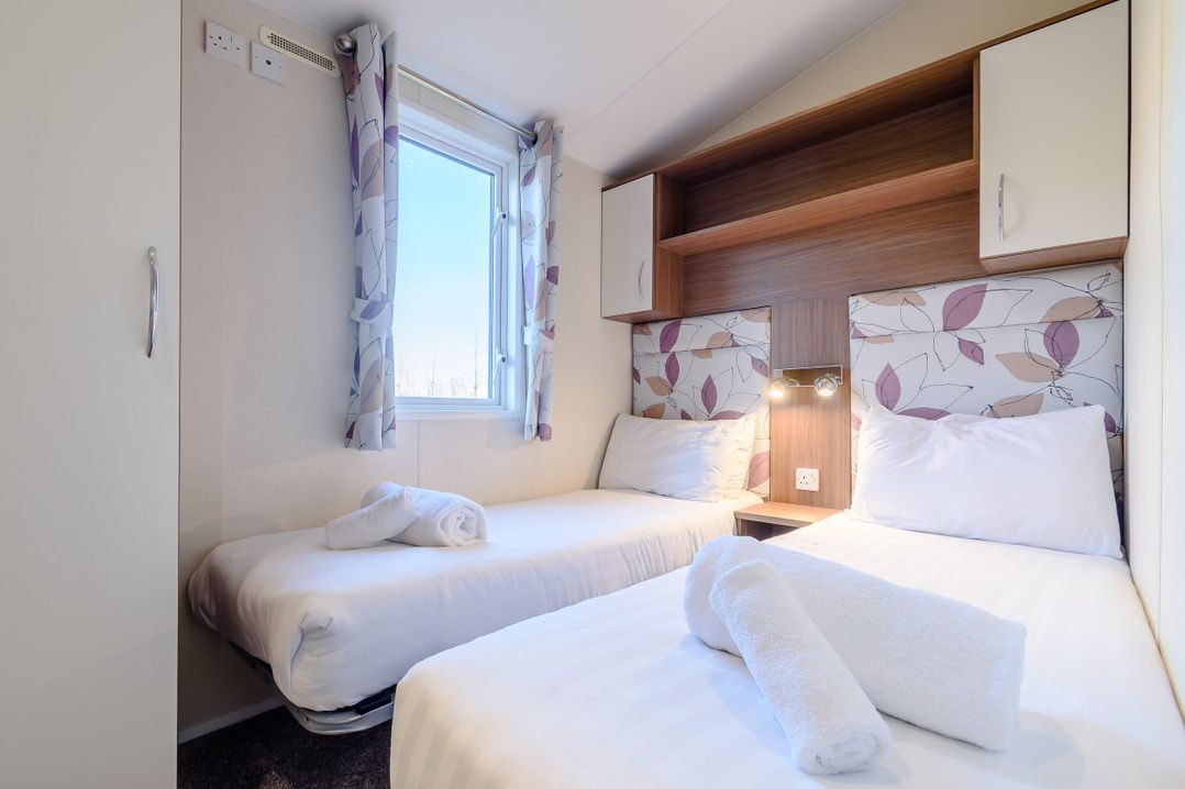 Alder Waterside Spa (Pet)