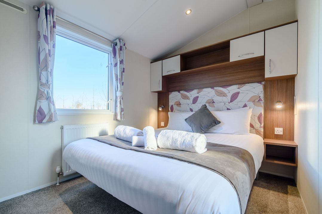 Alder Waterside Spa (Pet)