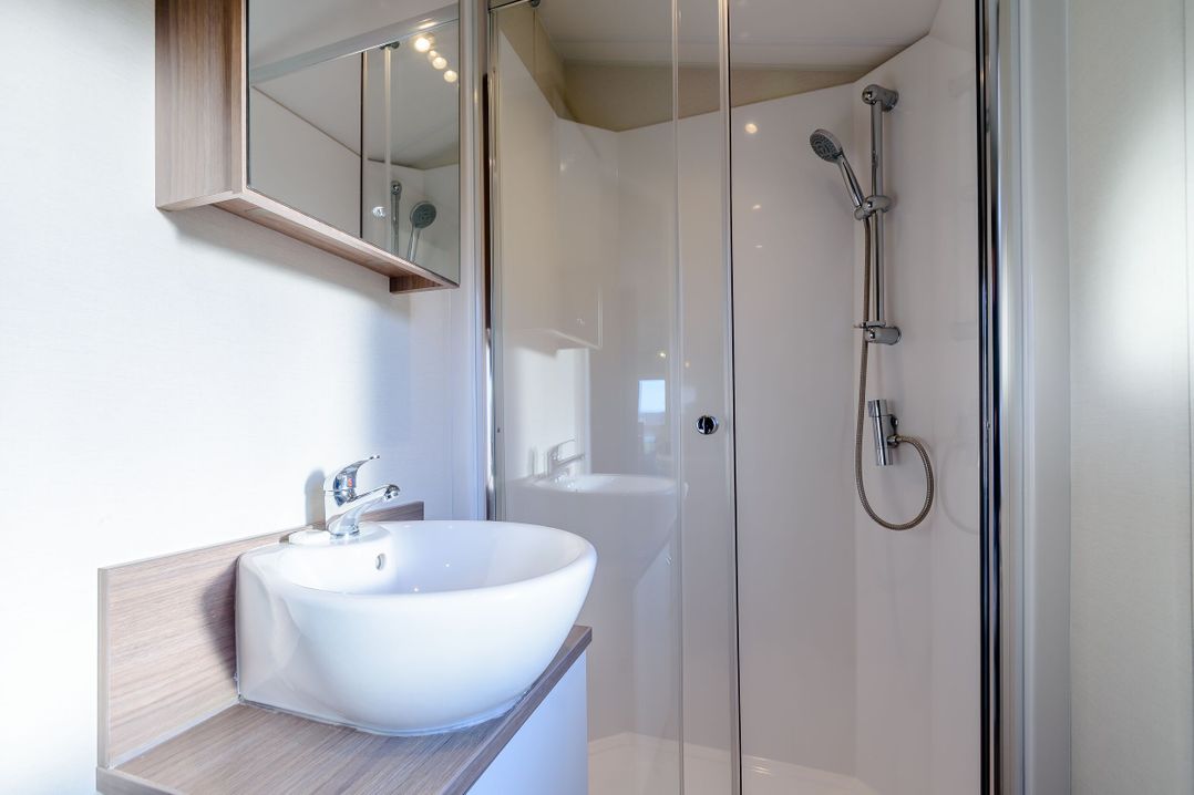 Alder Waterside Spa (Pet)