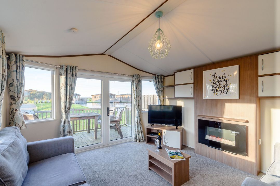 Alder Waterside Spa (Pet)