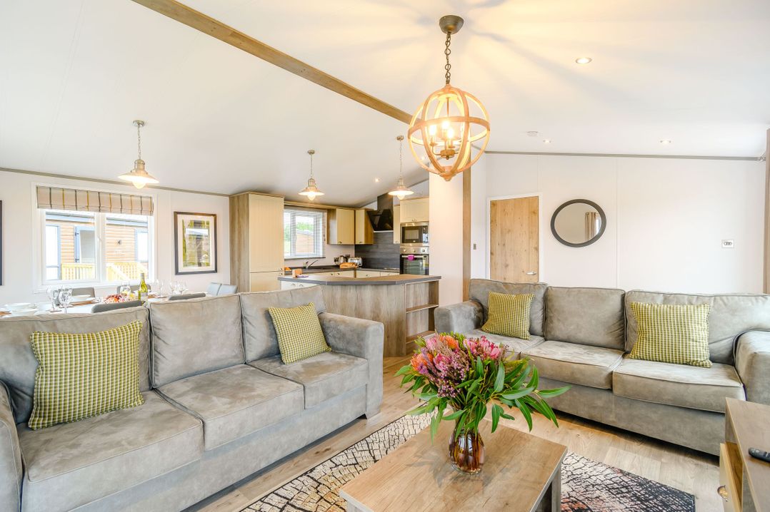 Beech Waterside Spa (Pet)