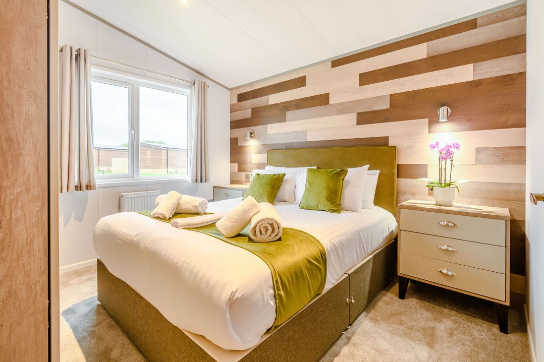 Beech Waterside Spa (Pet)