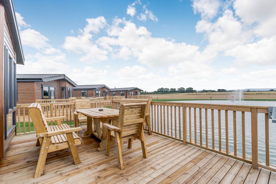 Beech Waterside Spa (Pet)