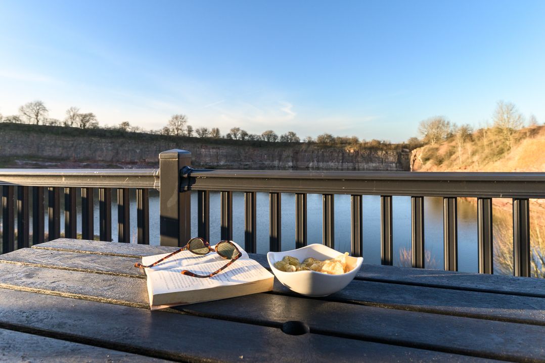 Pods by the Lake (Pet)