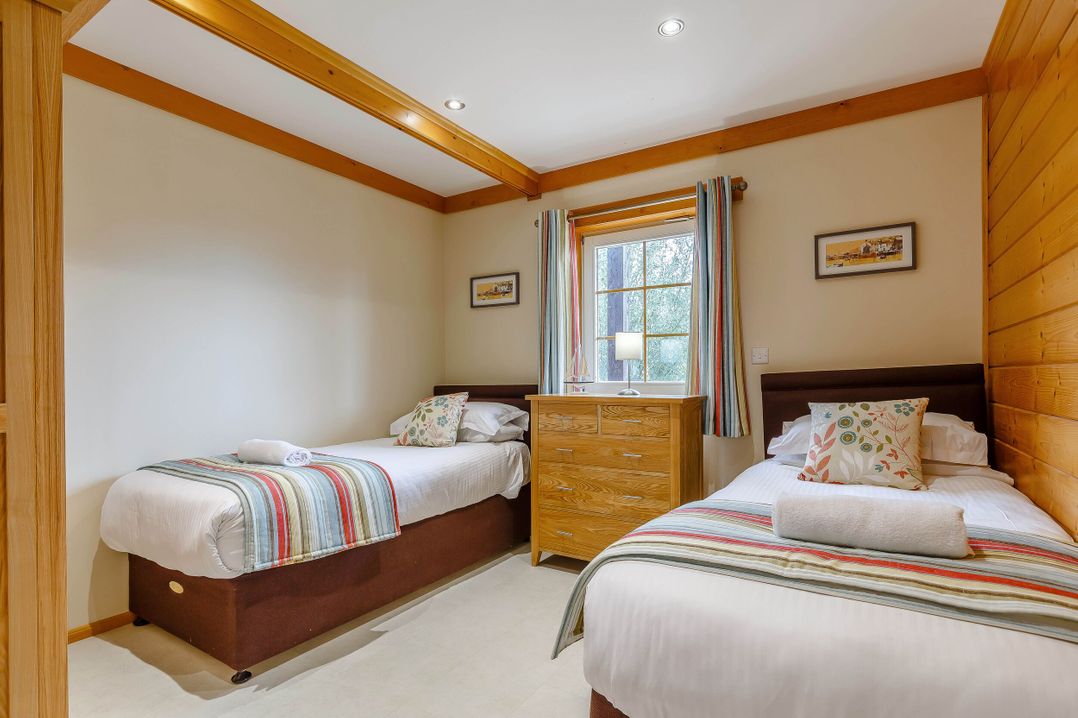 Scandinavian Lodge 6