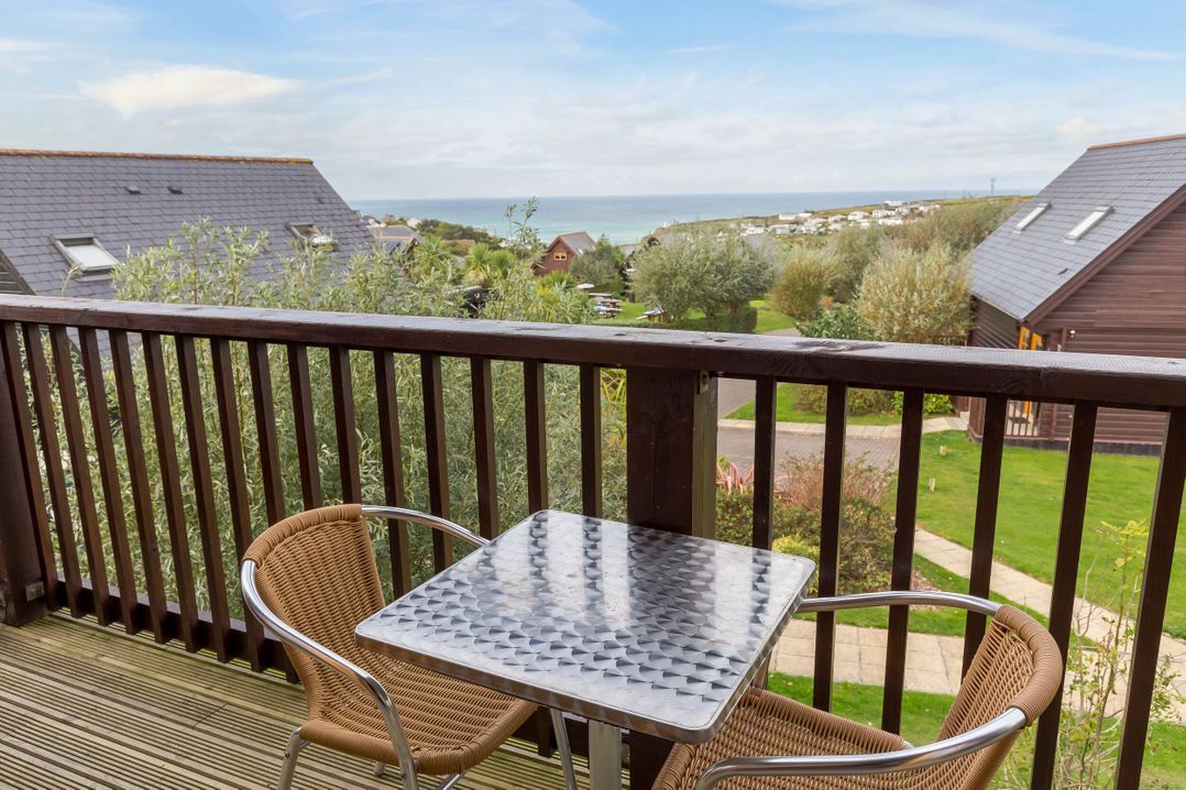 Scandinavian Lodge Pet