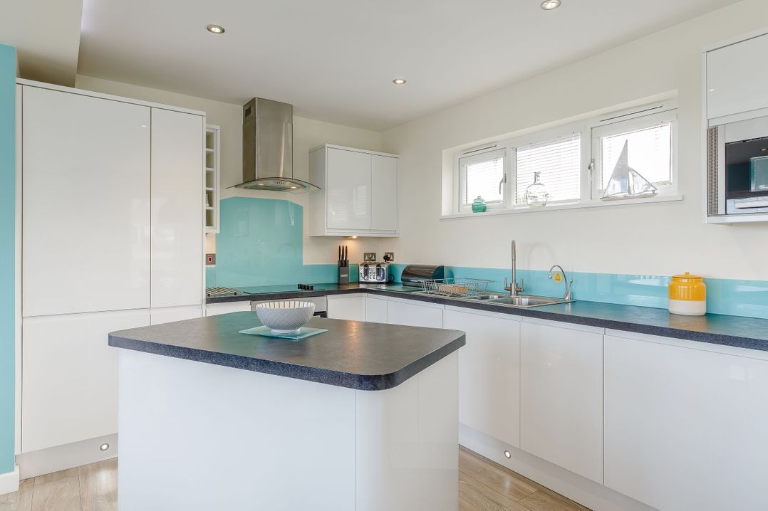 Signature Lodge Pet 6