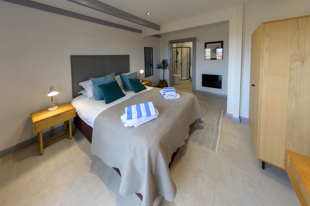 Senara Hot Tub Lodge (Pet)