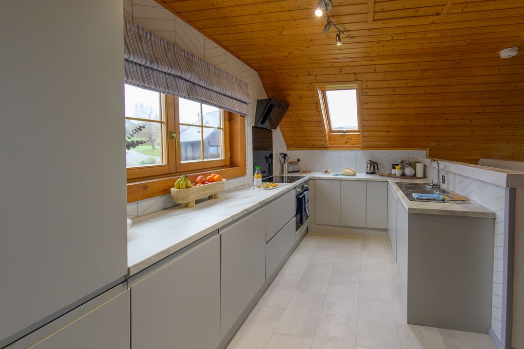 Senara Hot Tub Lodge (Pet)