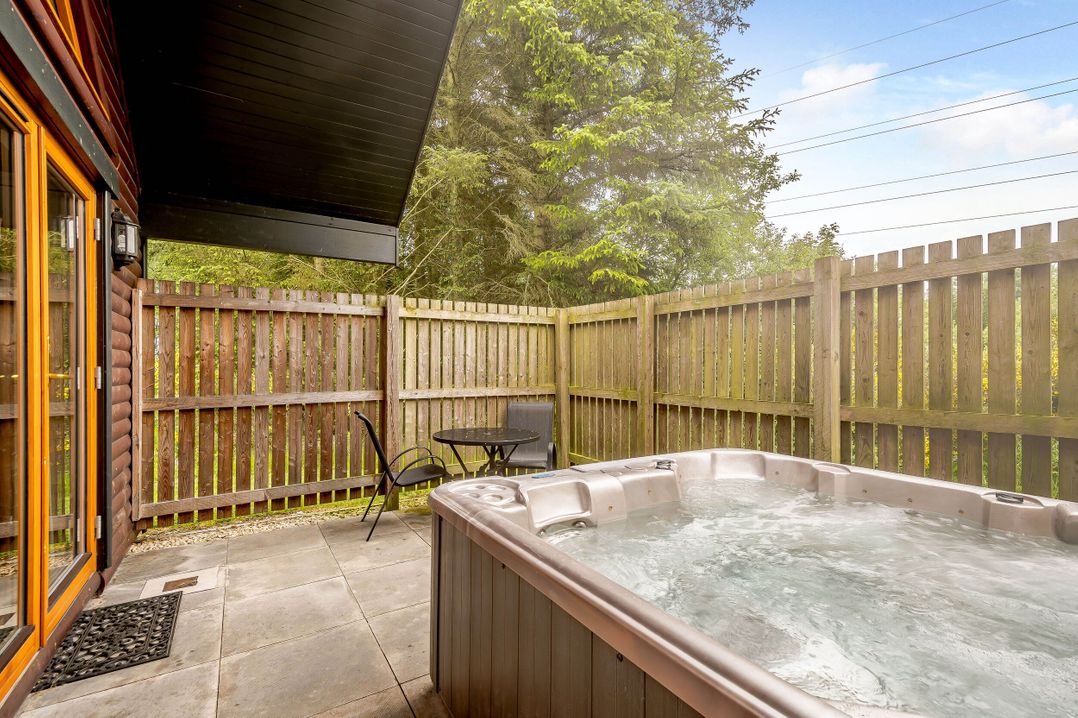 Muirloch Spa Plus (Pet)