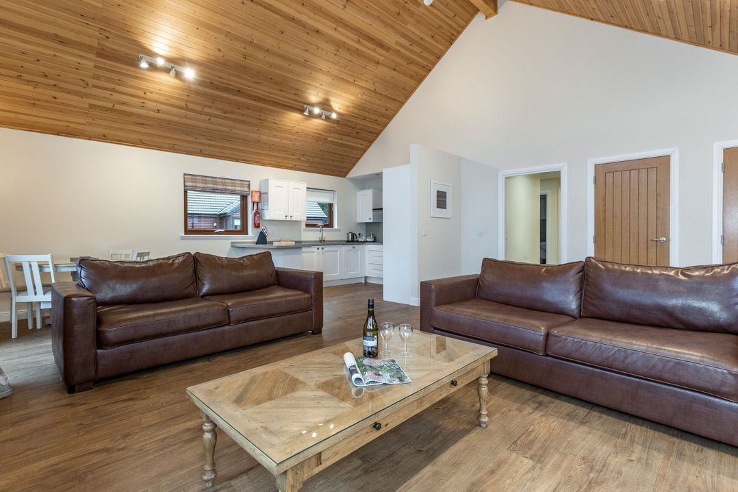 Raeburn Premier Spa (Pet)