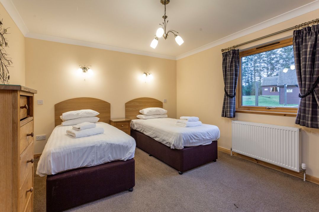 Rainbow Spa Plus (Pet)