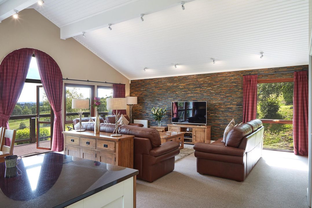 Woodland Lodge (Pet)