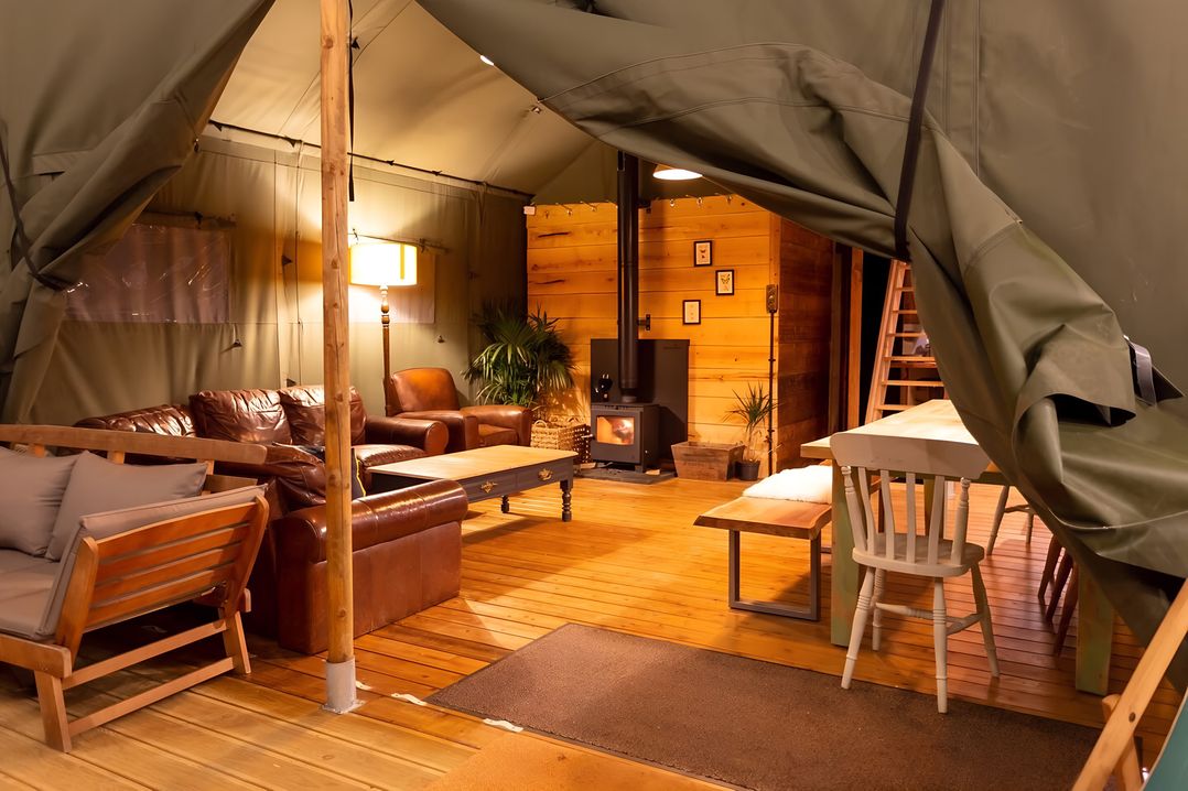 Badger - Luxury Glamping Retreat