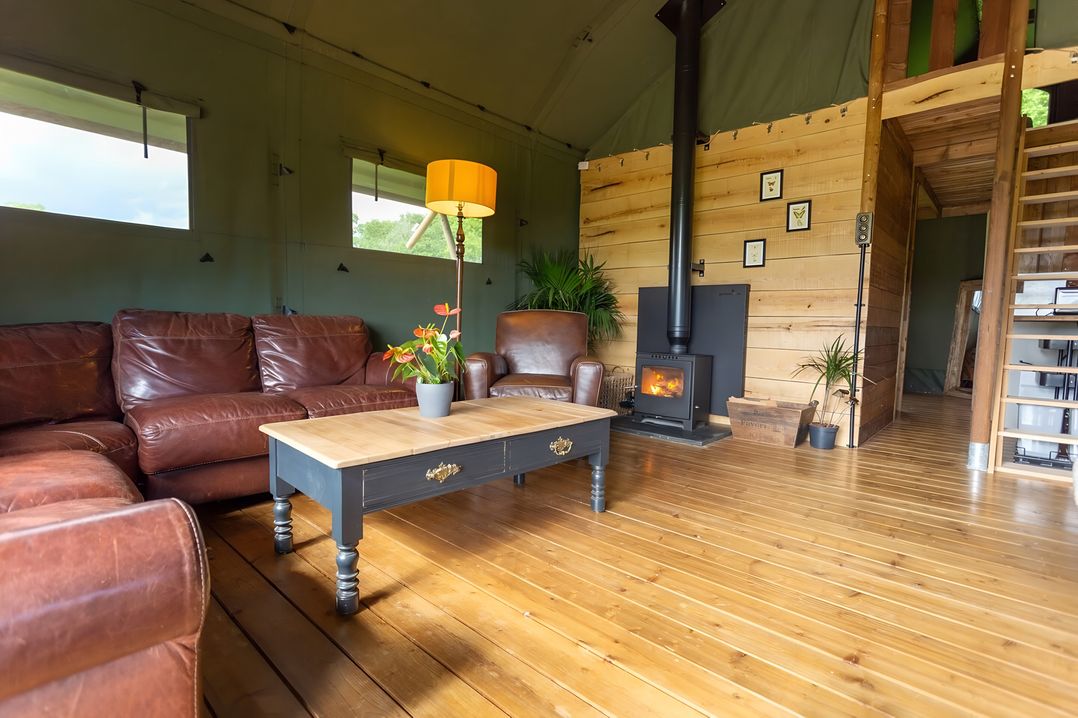 Badger - Luxury Glamping Retreat