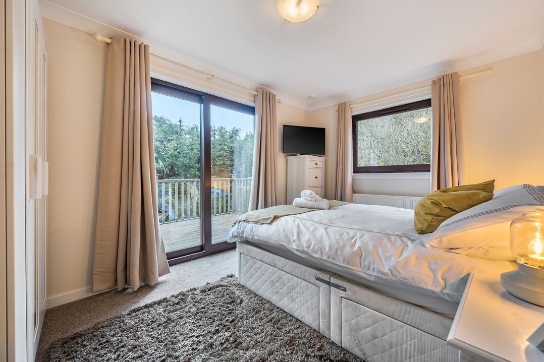 Cabin 1 Moffat Manor