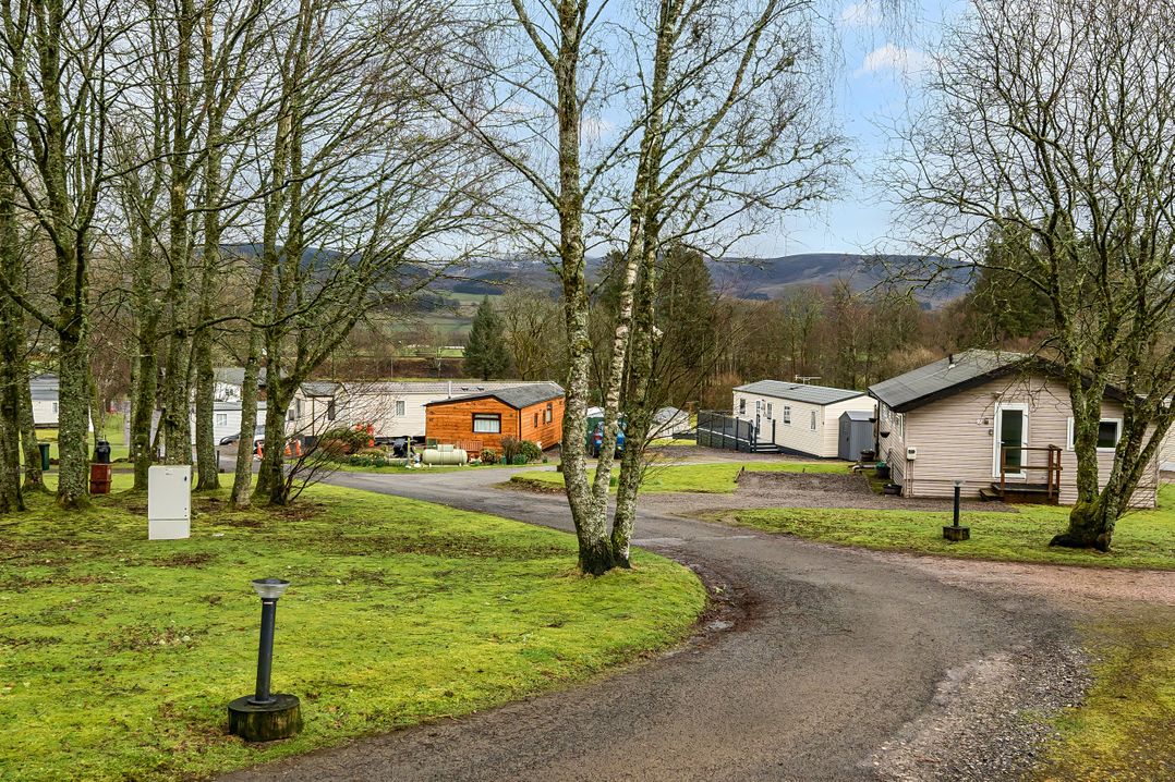 Cabin 1 Moffat Manor