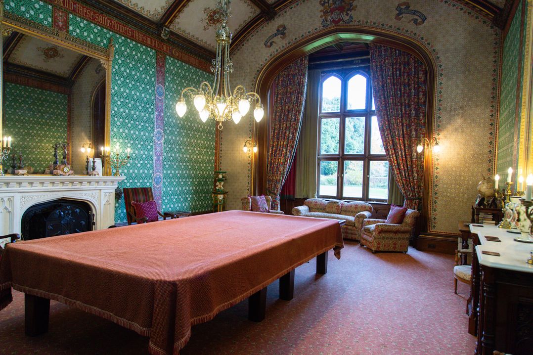 Uphill Manor