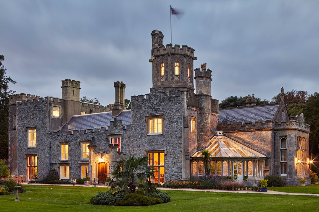 Uphill Manor