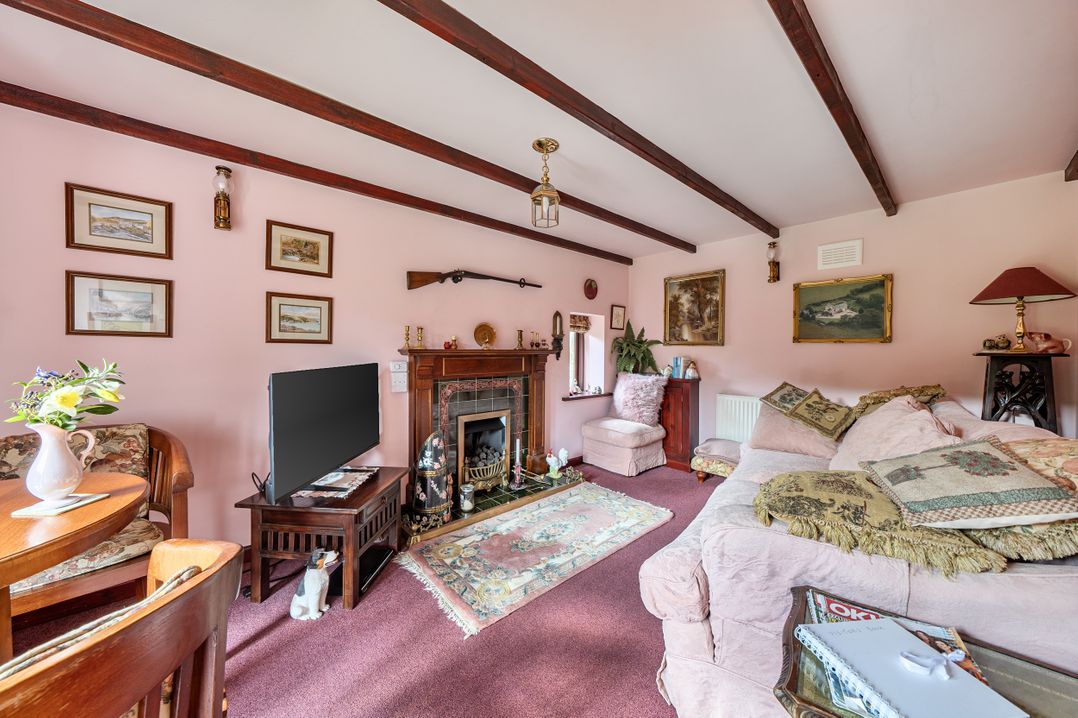 Converted Stone Barn -20 Acres - Farm Animals!
