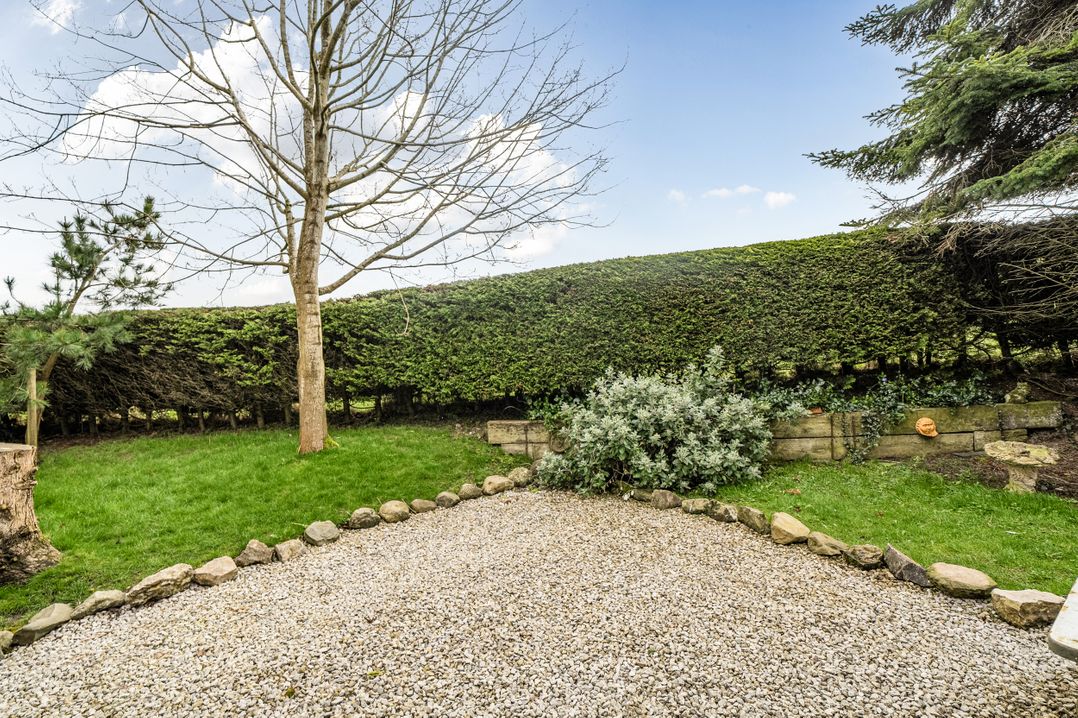 Converted Stone Barn -20 Acres - Farm Animals!