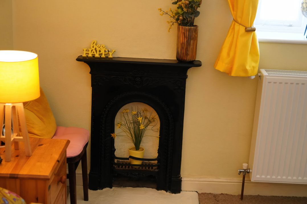 Traditional 2 Bedroom Cottage in Eyam, Hope Valley