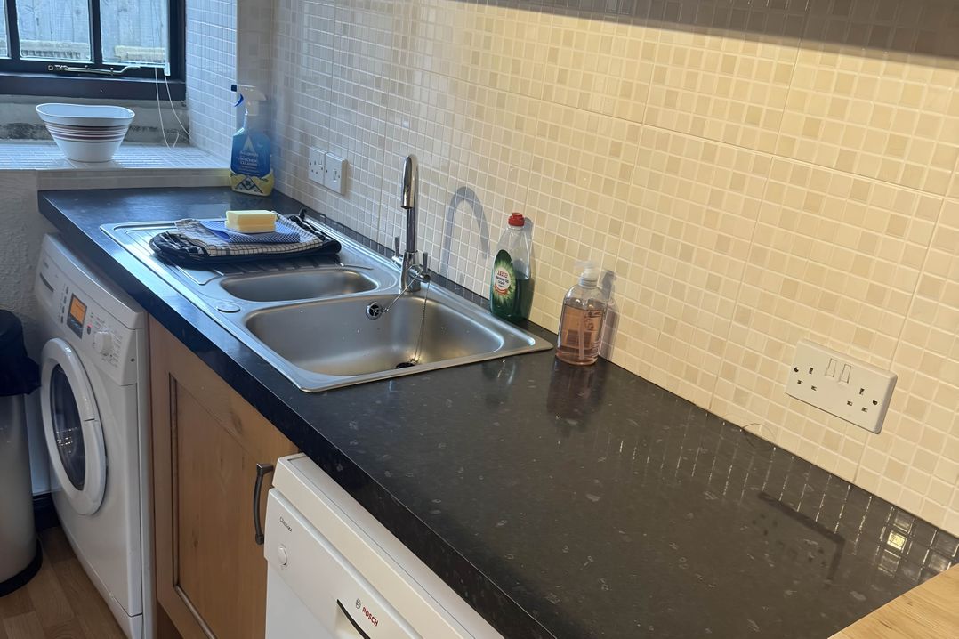 Stunning cottage - 3 Bedrooms & 3 Bathrooms